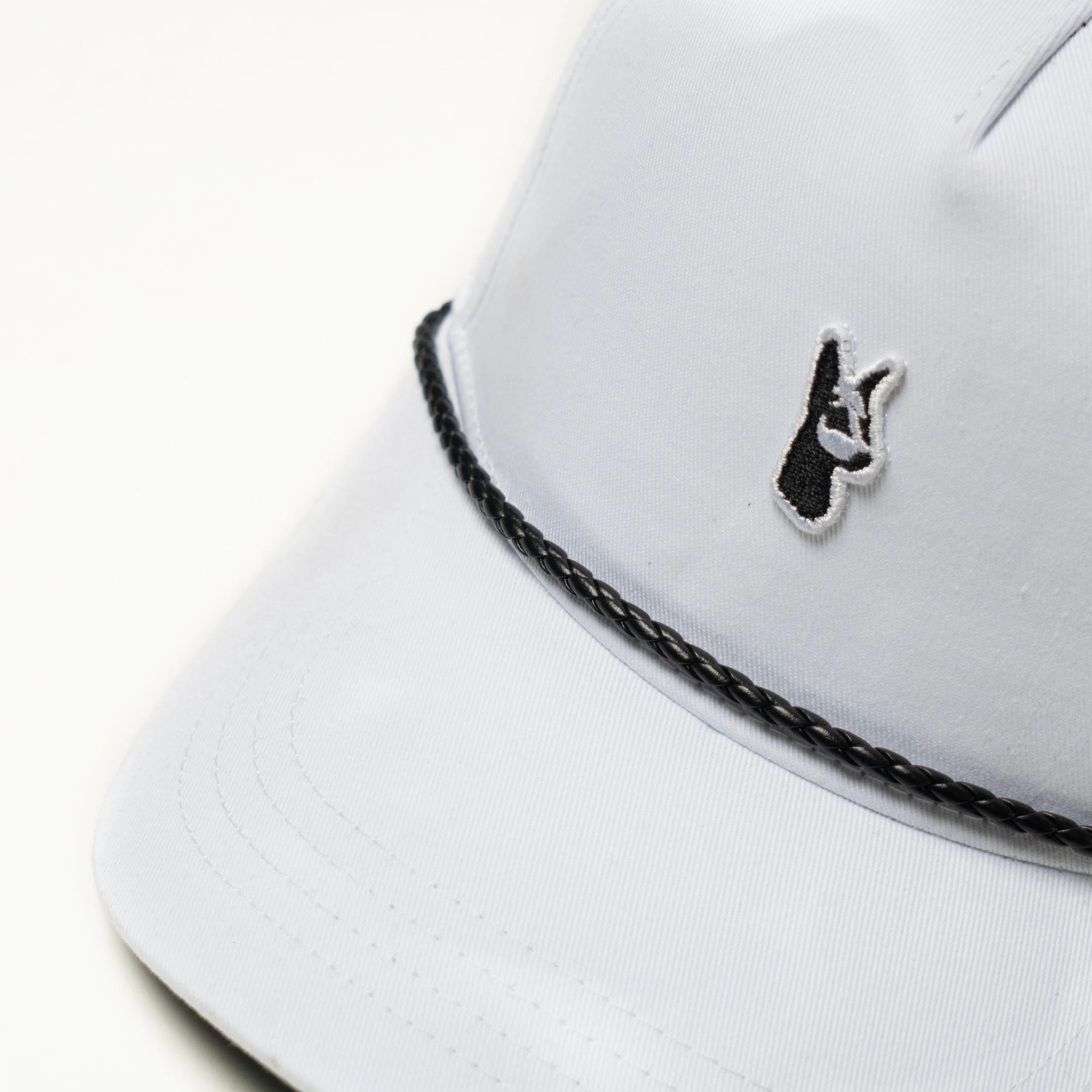 M003 Makobi Bergamo Essential Cap - White